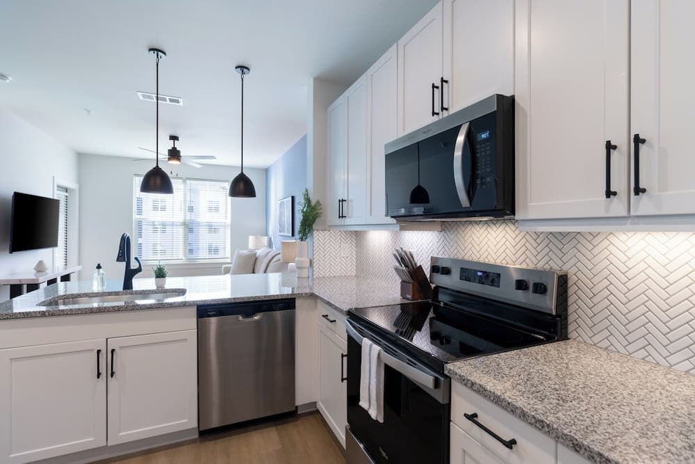 Landing Amazing 1bd, Yoga Studio, Clubhouse