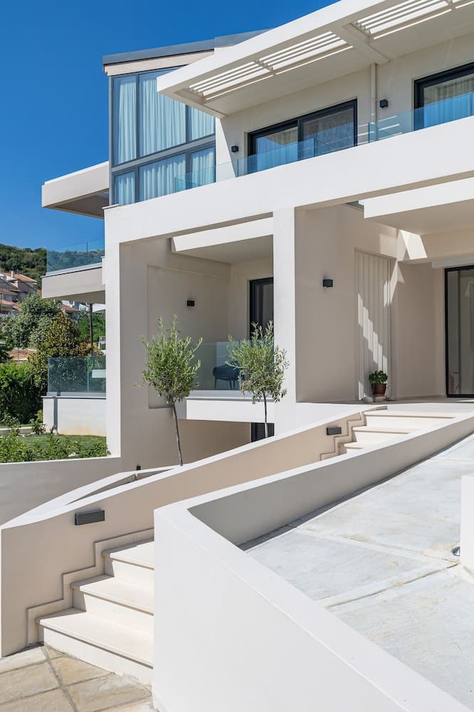 CITY HILL Luxury apartments