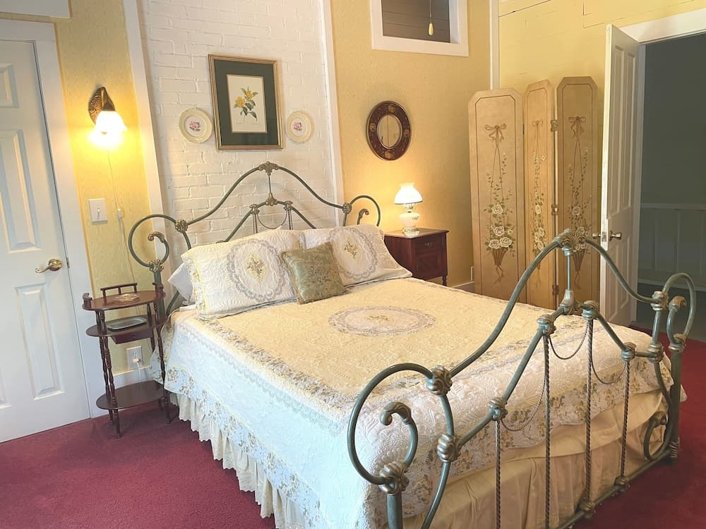 The Sautee Inn Bed & Breakfast