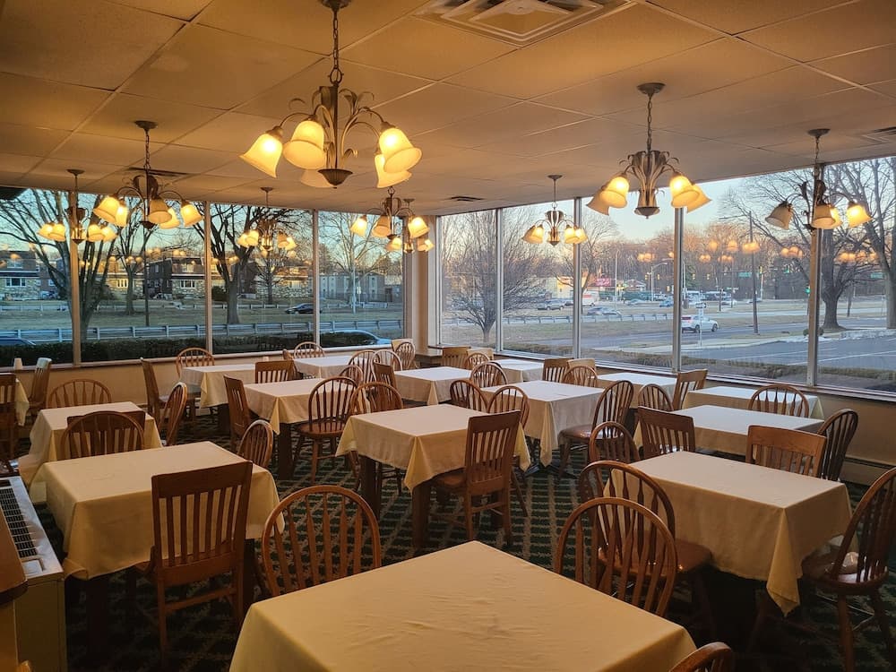 Roosevelt Inn