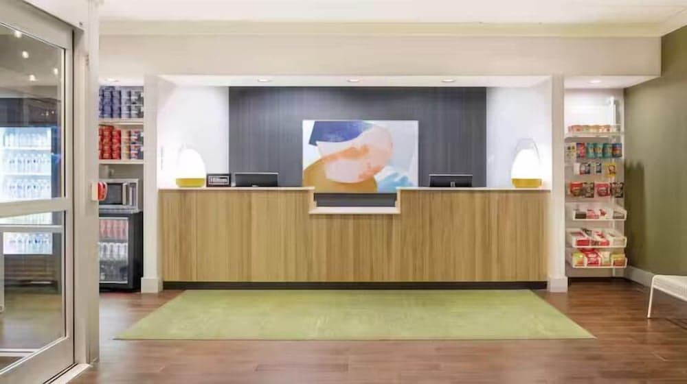 Spark by Hilton Palatine Arlington Heights