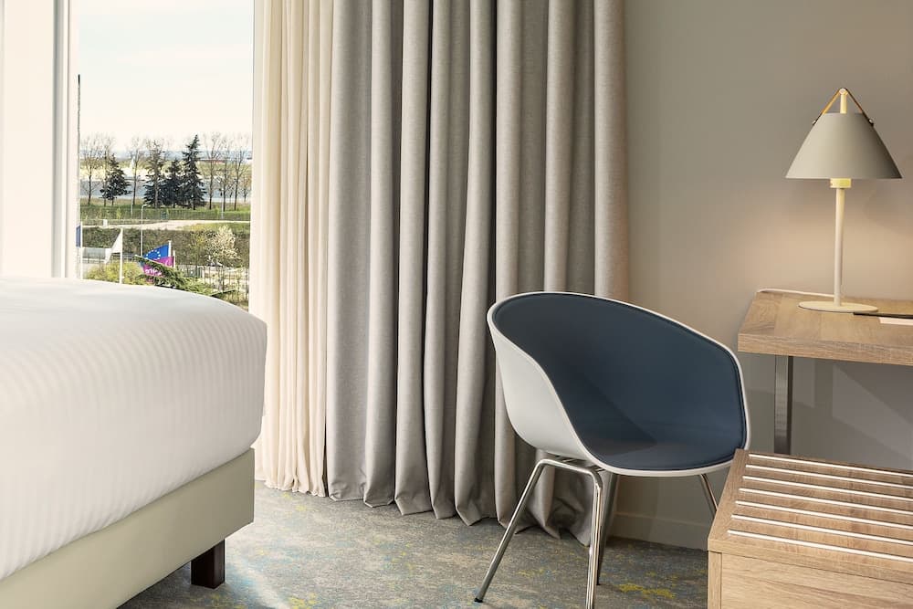 Courtyard by Marriott Paris Charles de Gaulle Central Airport