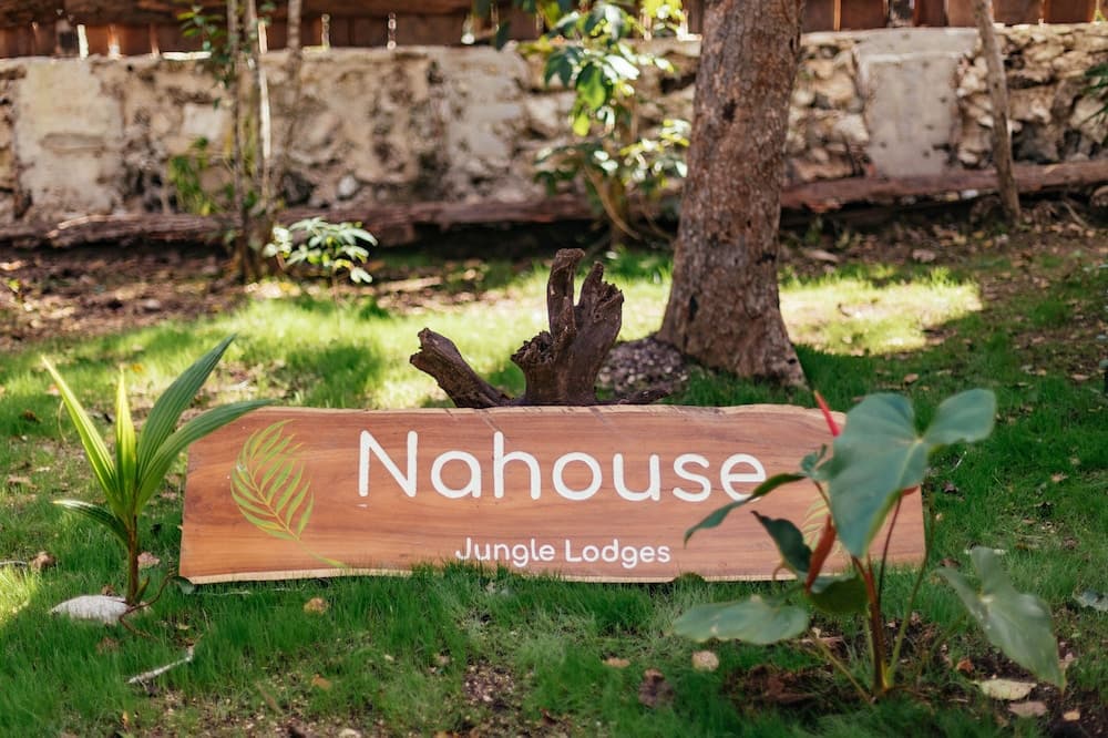 Nahouse Jungle Lodges