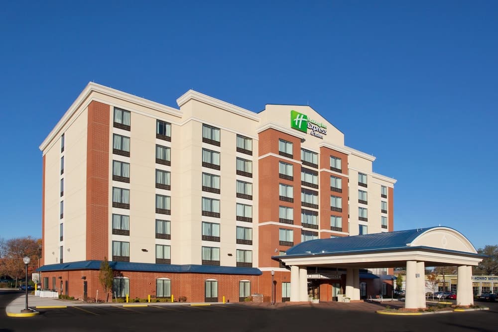 Holiday Inn Express Hotel & Suites Columbus Univ Area - Osu by IHG