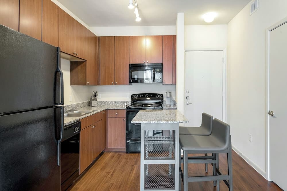 Landing Apartments Downtown Arlington