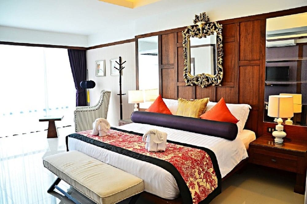 The Par Phuket