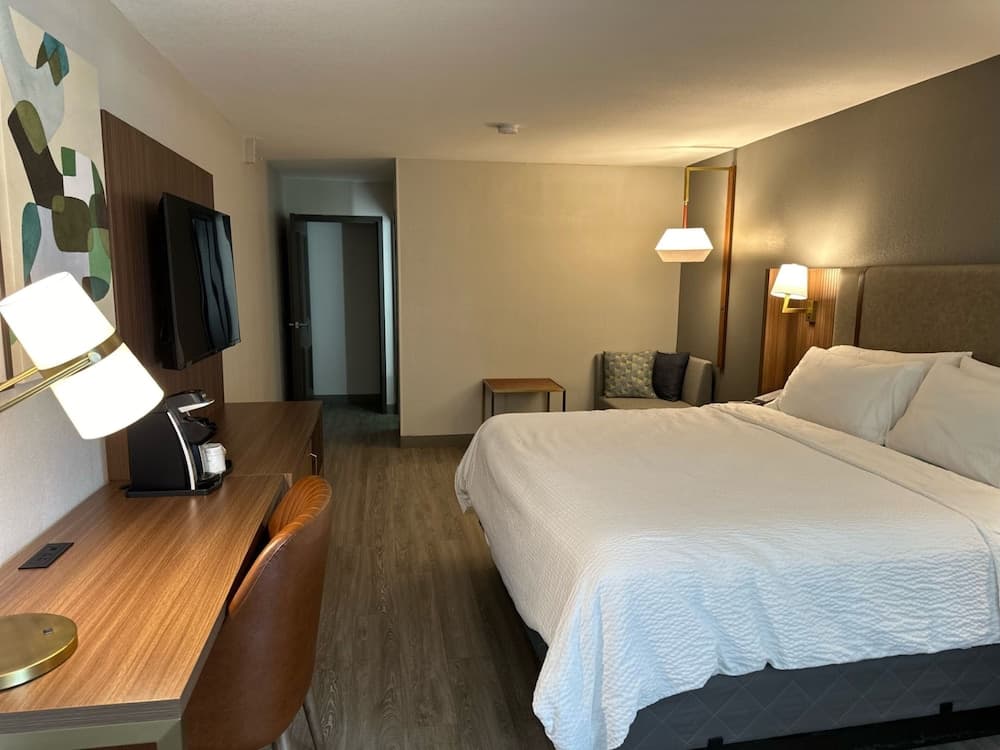 Holiday Inn Roanoke-Tanglewood-Rt 419&i581 by IHG