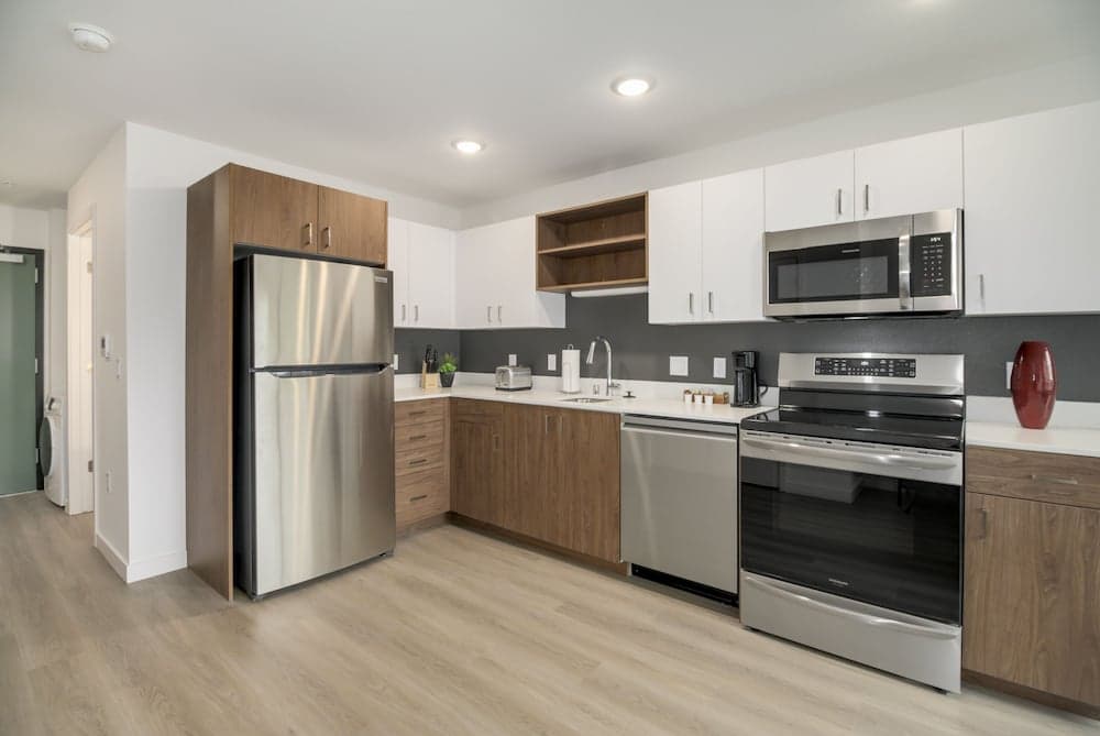 Midtown Apartments By Barsala