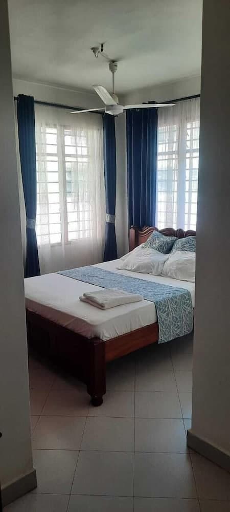 Lux Suites Shiv Apartments Nyali Cinemax