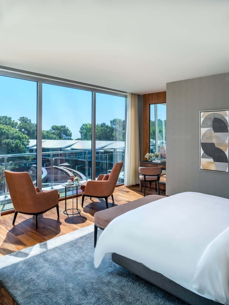 Rixos Sungate - The Land of Legends Access