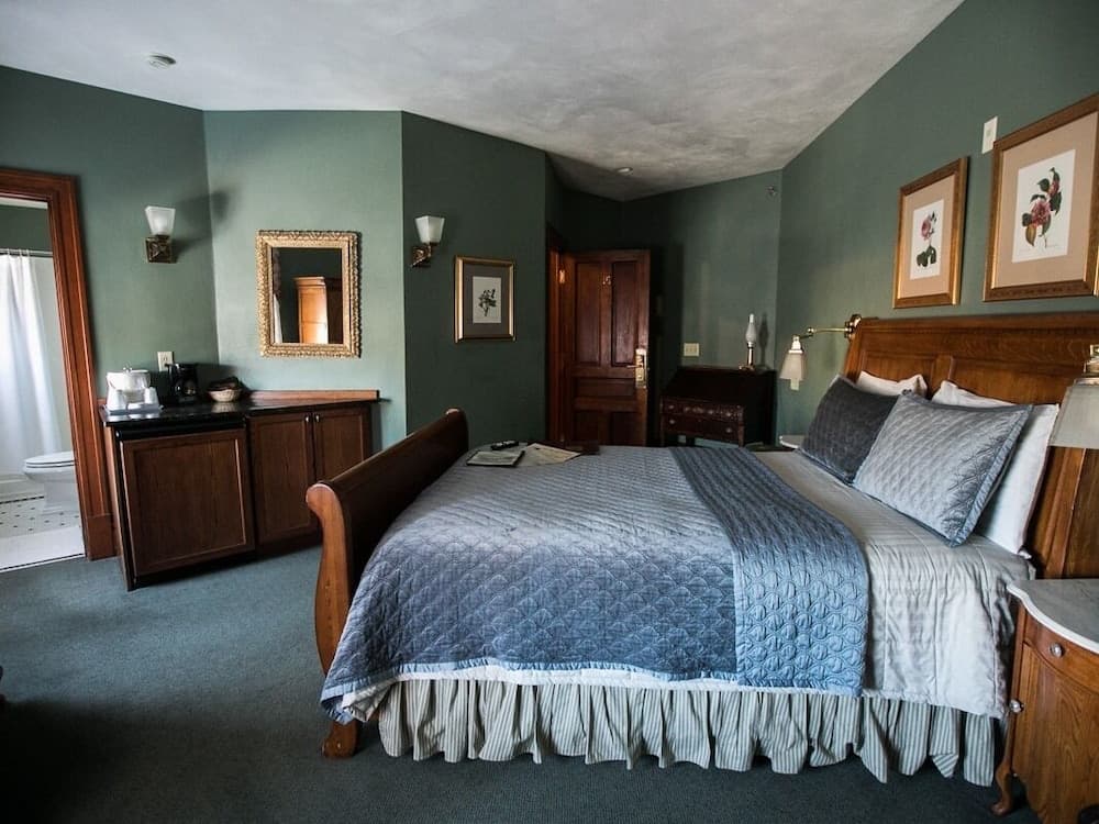 Hotel Ruby Marie