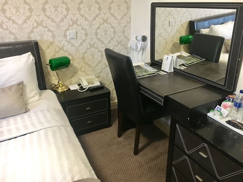 Normanton Park Hotel, Sure Hotel Collection by Best Western