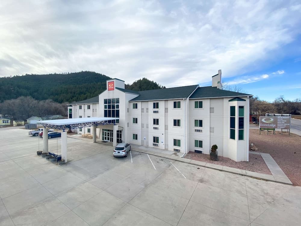 Econo Lodge Hot Springs South