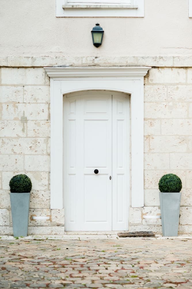 Maison Ailleurs