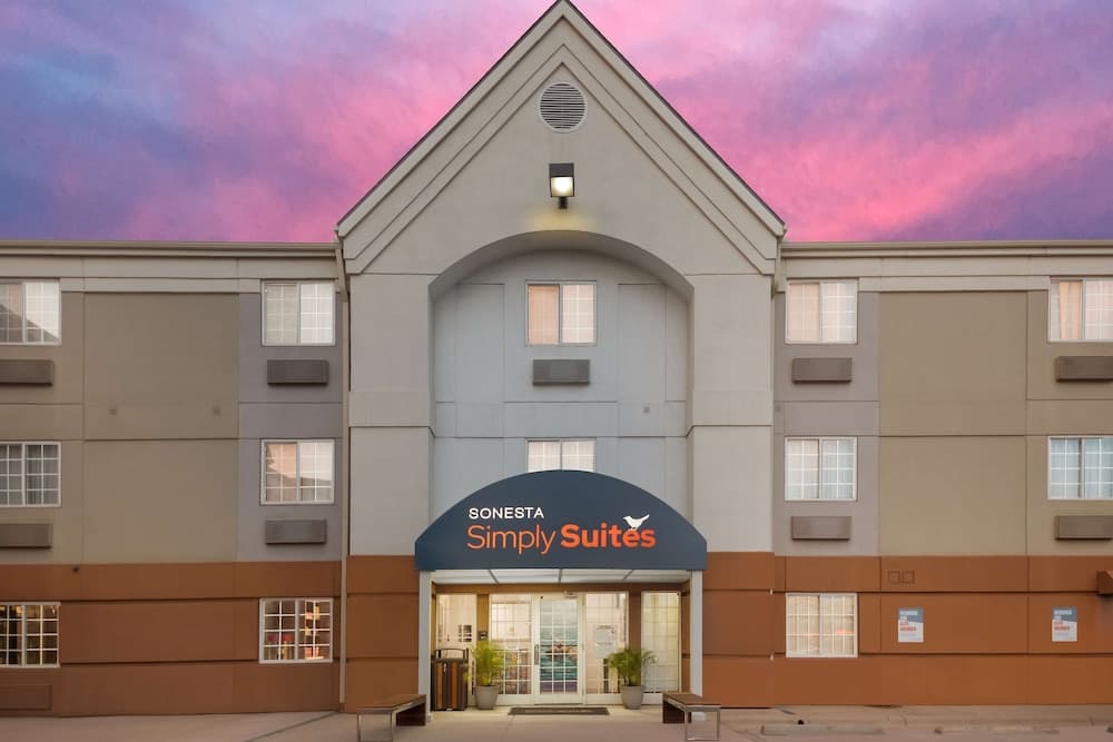 Sonesta Simply Suites Austin South