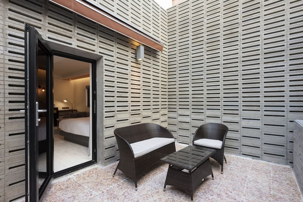 Yeonsan Hound Hotel
