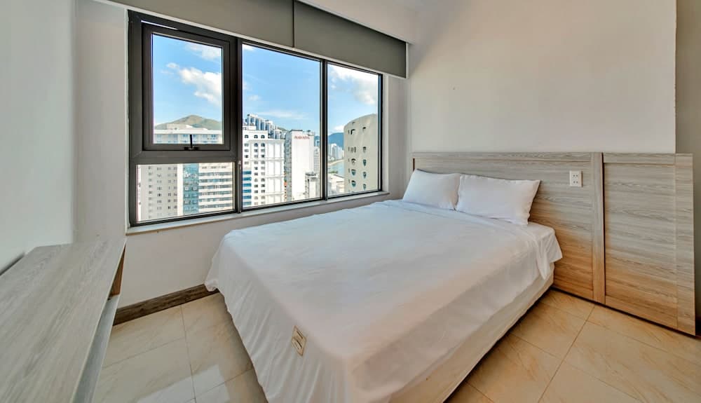S79 Residence LYN Panorama