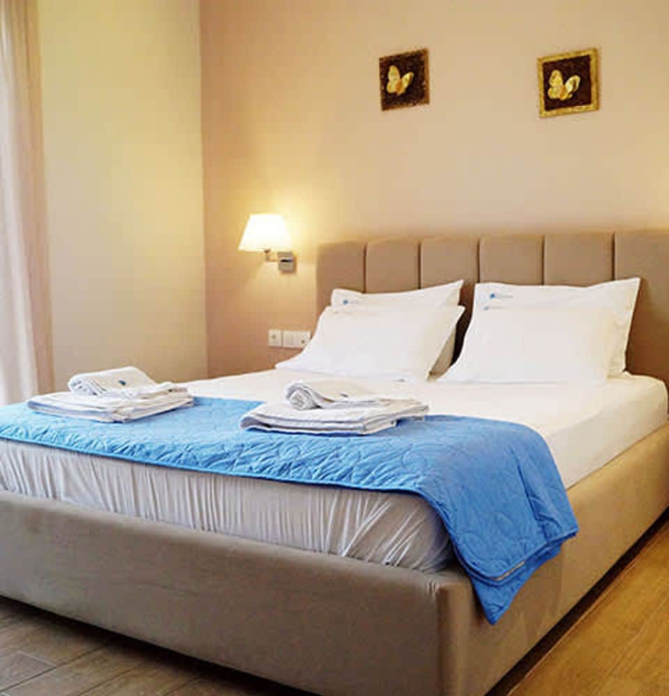 Aquamare Studios - Sea View Studio With Balcony