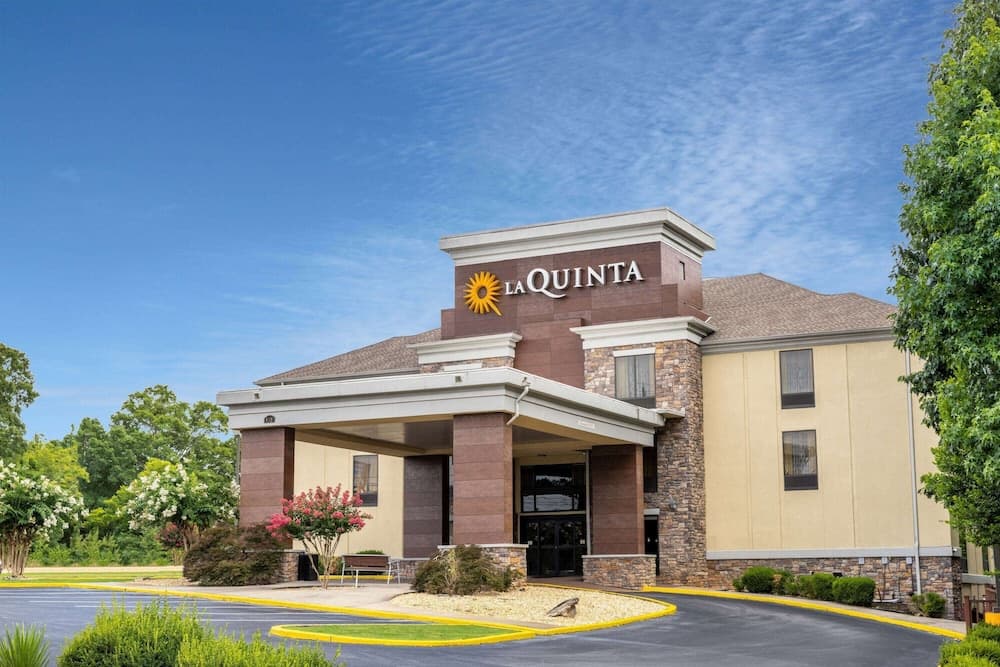 La Quinta Inn & Suites by Wyndham Covington