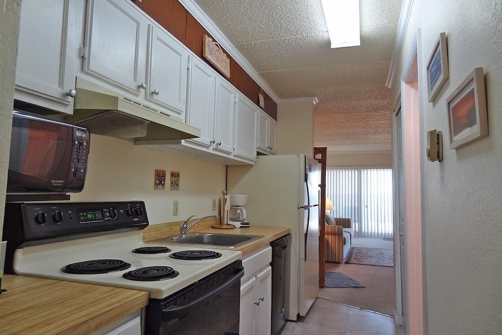 Barefoot Country 304 1 Bedroom Condo by RedAwning