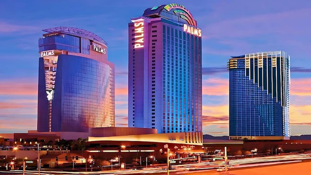 StripSuite Palms Place One Bedroom Hotel/Resort & Casino
