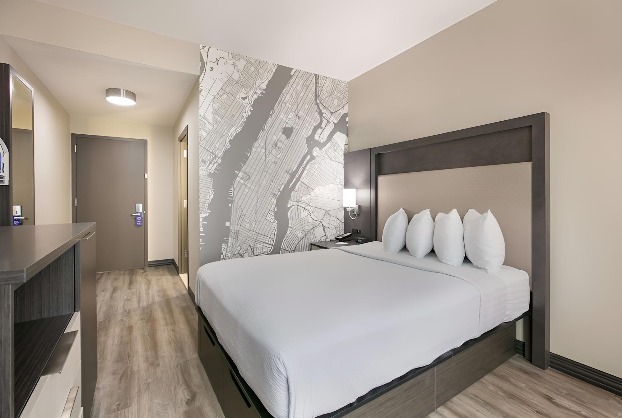 Best Western Plus Executive Residency Bronx