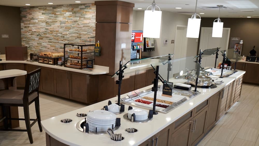 Staybridge Suites Southgate Detroit Area by IHG