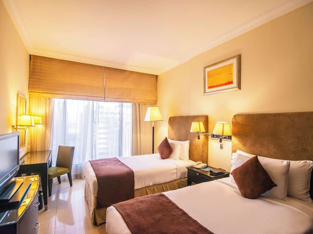 Mercure Dubai Barsha Heights Hotel Suites And Apartments