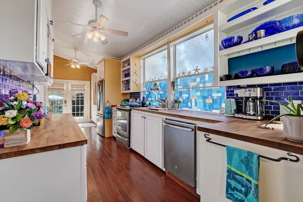 508 Ash Street - Main House 3 Bedroom Home