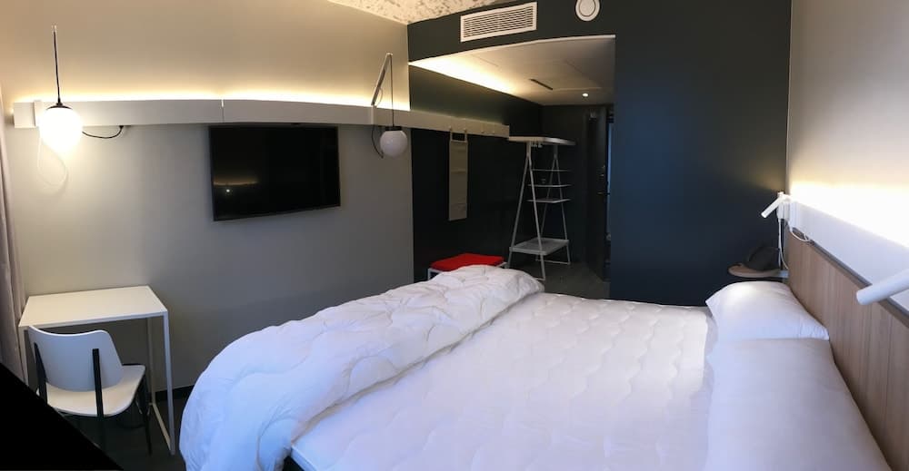 Ibis Montlhery Paris Sud