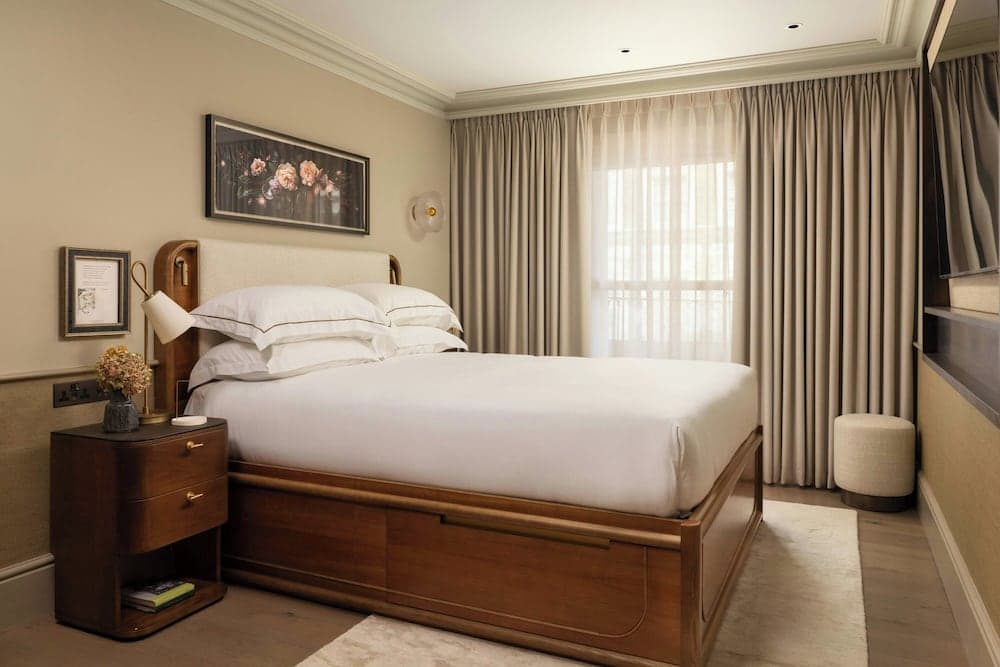 Montcalm Mayfair, Autograph Collection