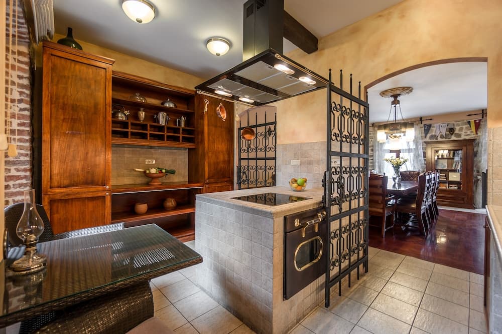 Forza Lux Guest House