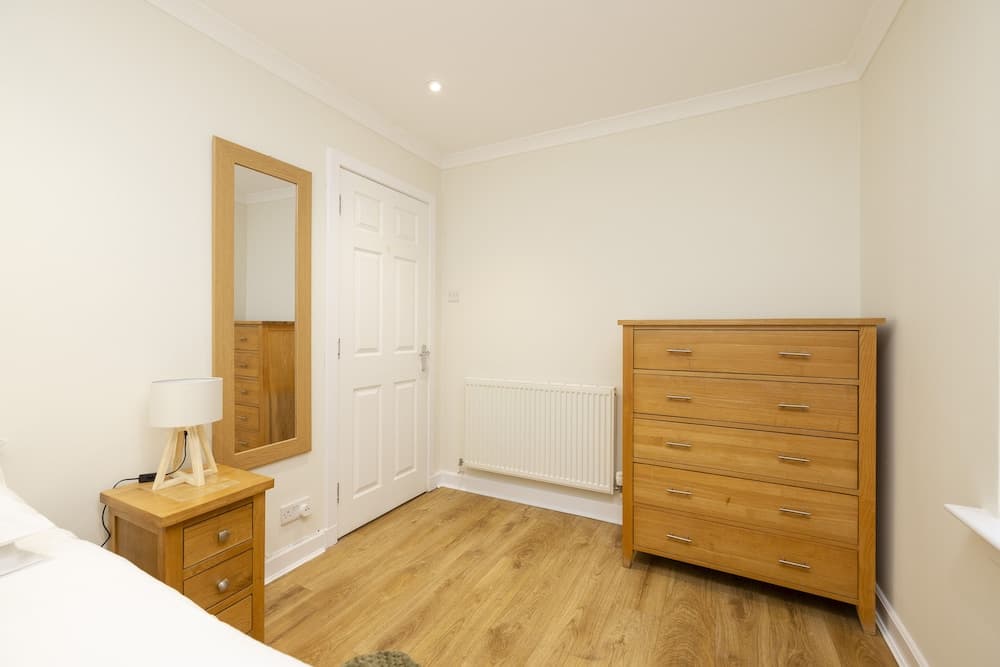 JOIVY Gorgeous Flat Near Edinburgh Castle W/ Parking