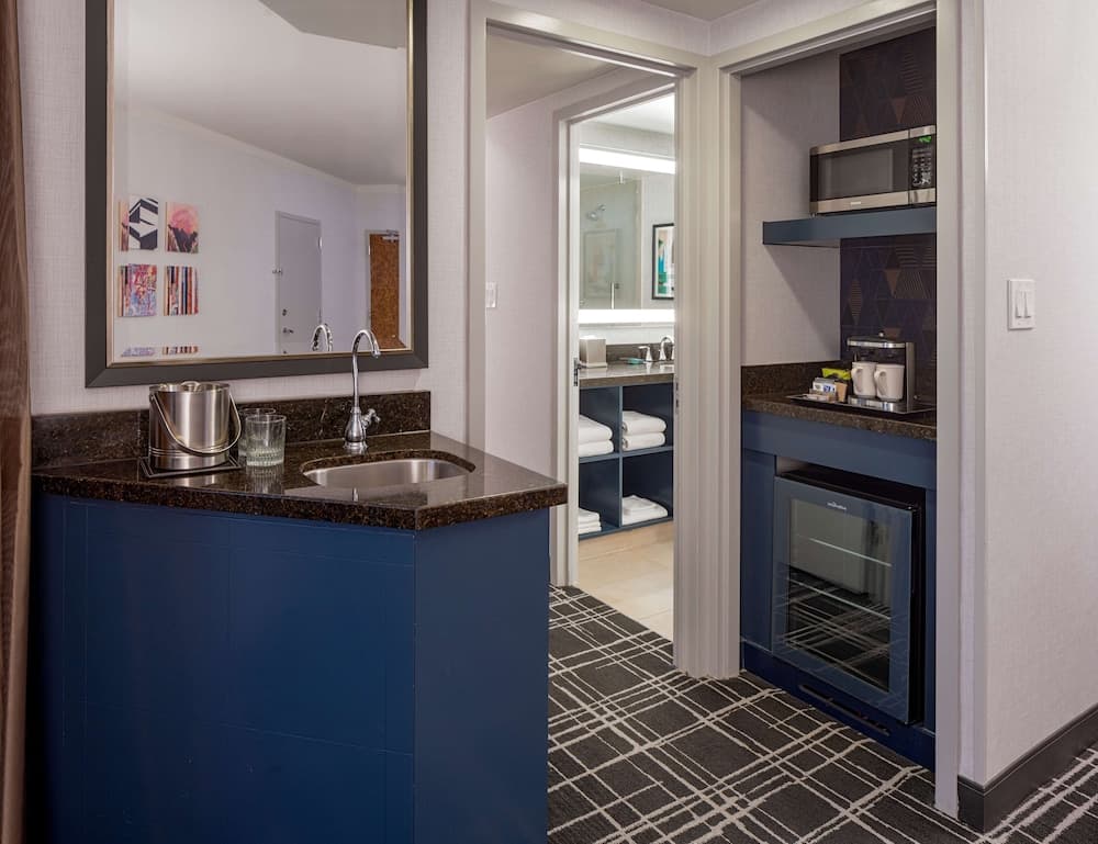DoubleTree Suites by Hilton Hotel Salt Lake City