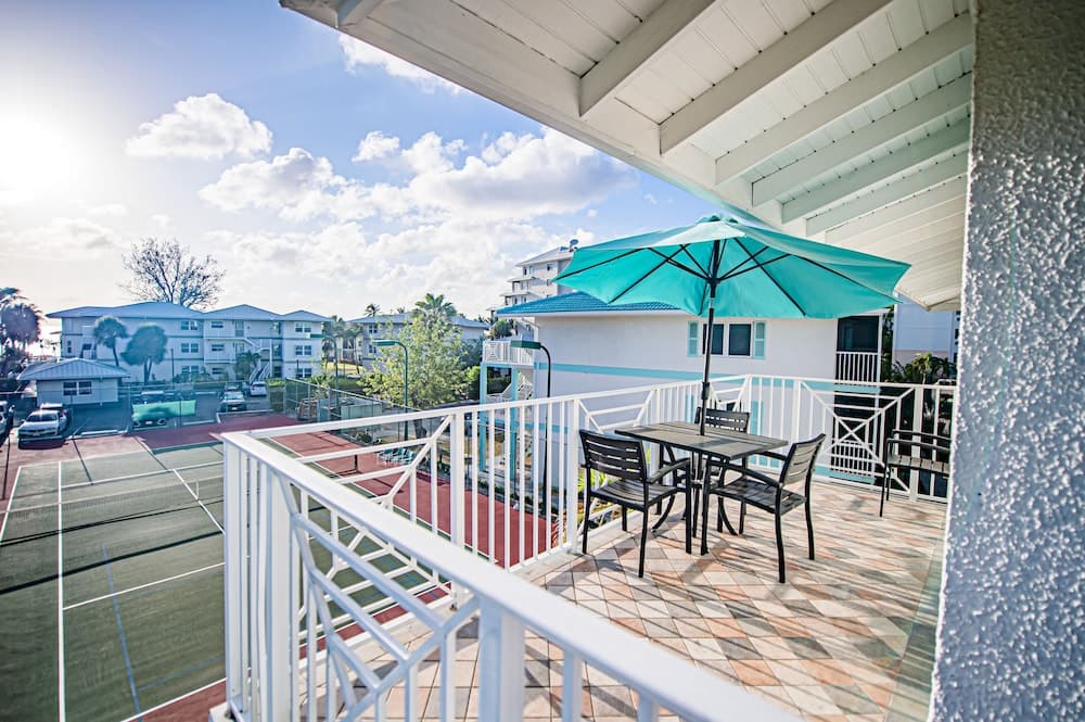 Seven Mile Beach Resort & Club