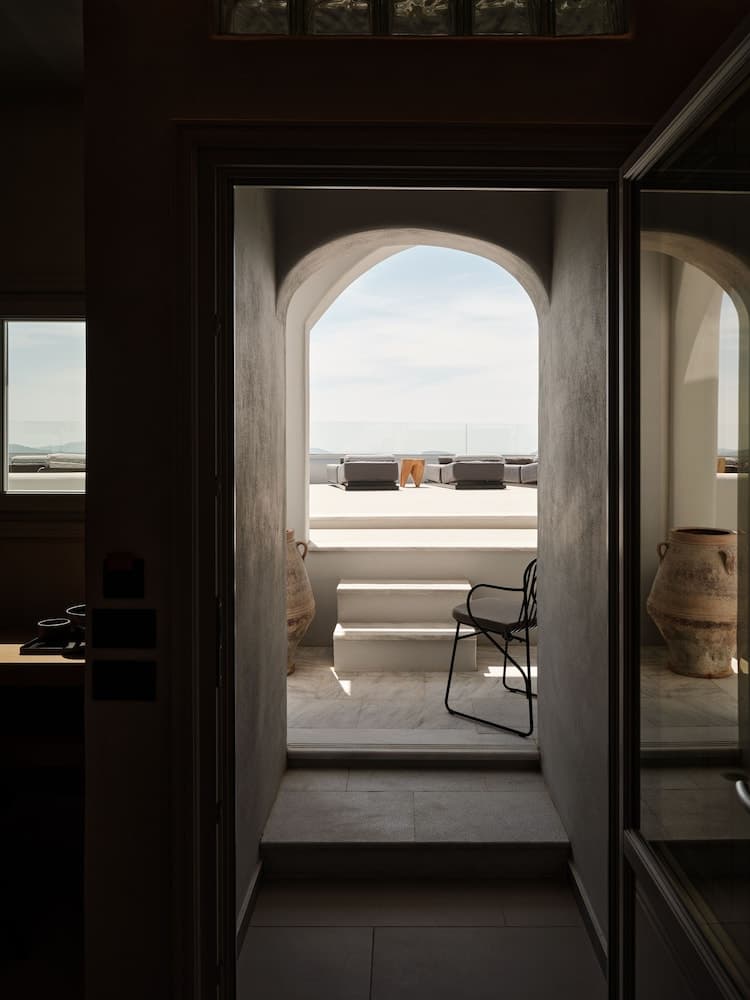 Hom Santorini