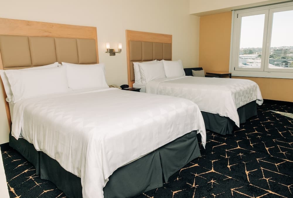 Holiday Inn San Salvador by IHG