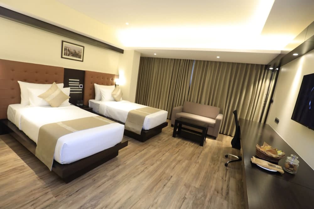 Ocean Pearl Inn