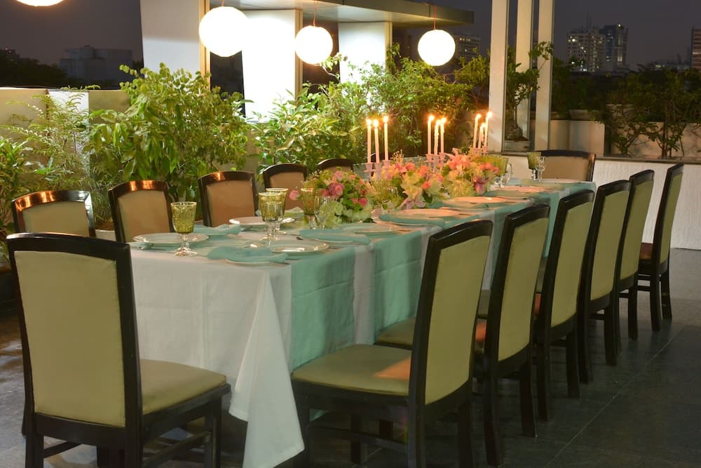 Rockland Hotel - C R Park