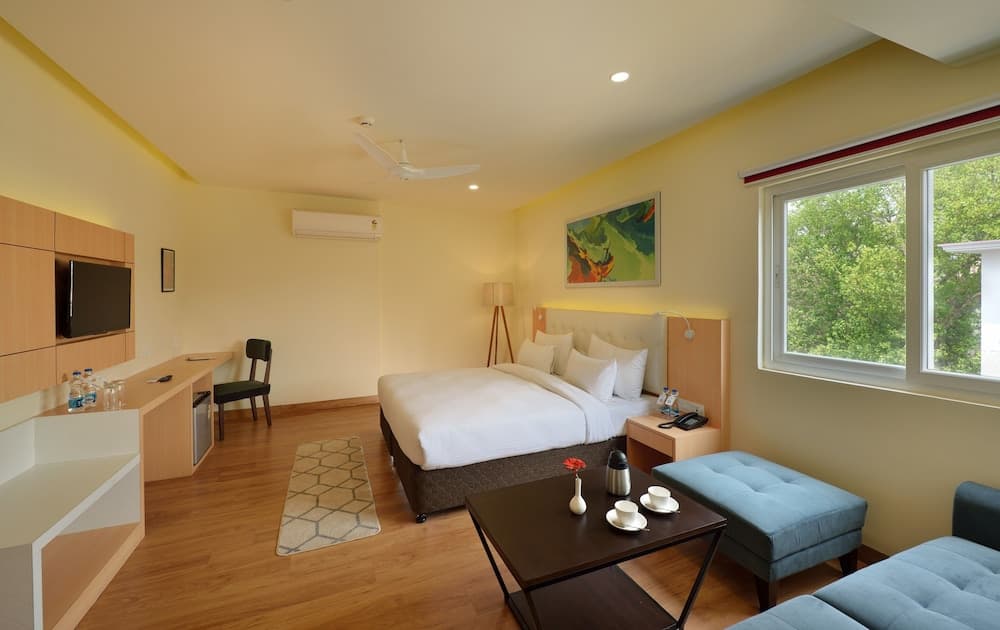 10 Park Street Hotel & Banquets