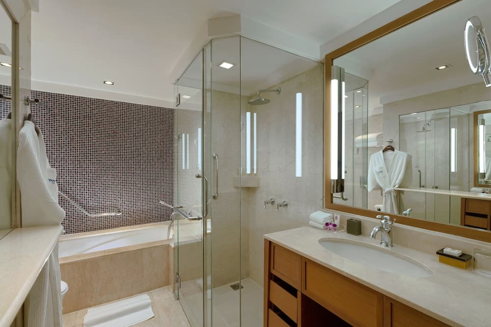 Dusit Thani Laguna Phuket