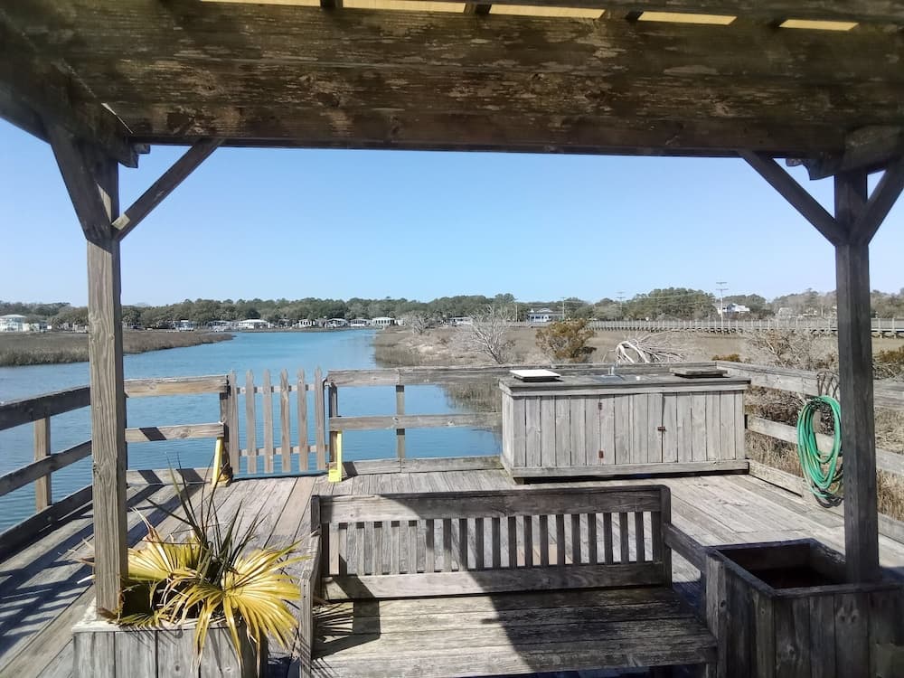 Seawatch Inn at the Landing