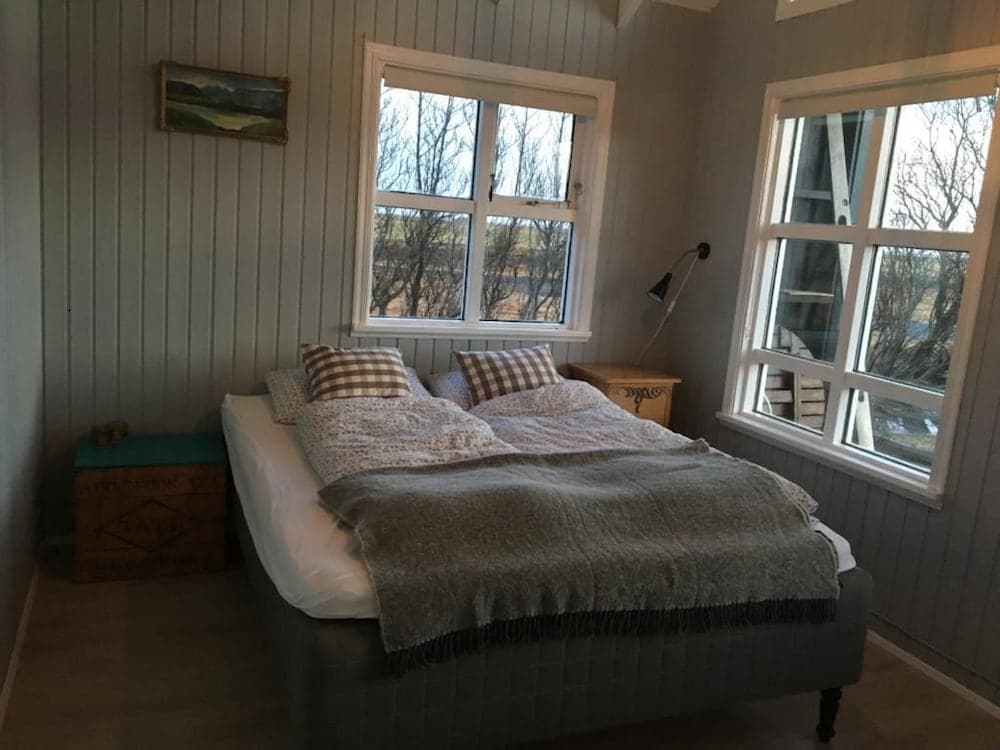 Grund Cabin