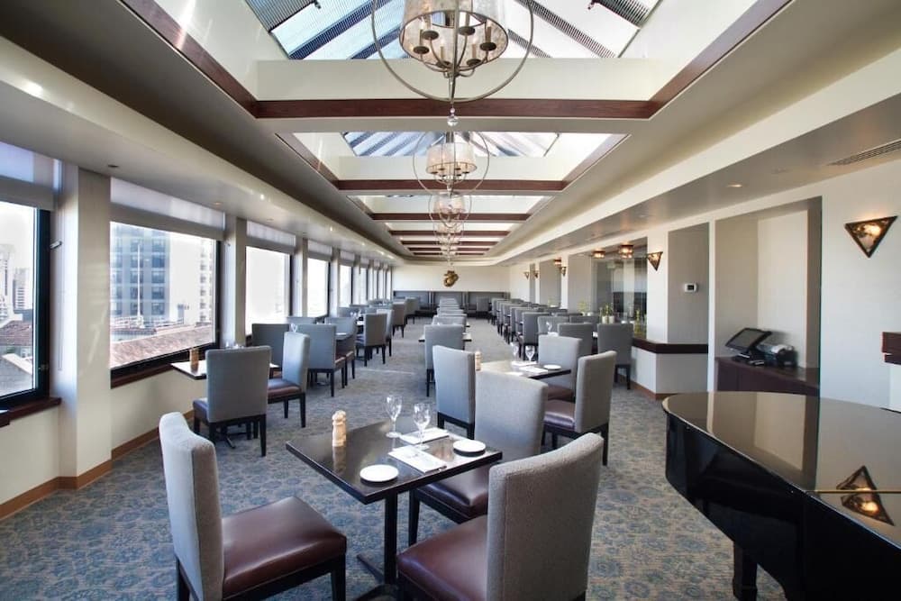 Marines Memorial Club & Hotel