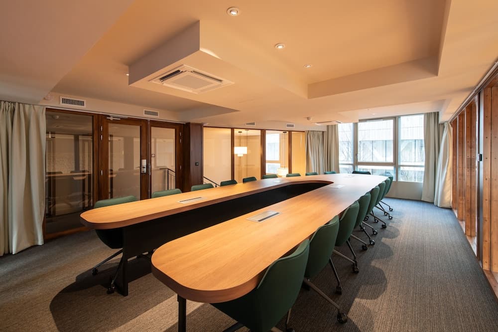 meeting & event spaces