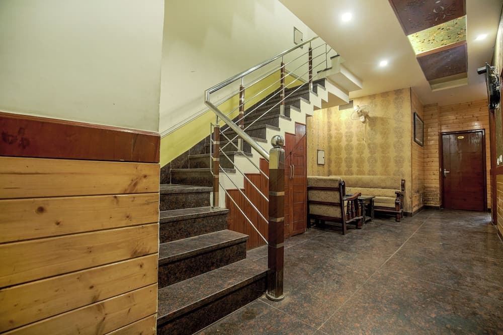 Hotel RK Residency Opposite ISBT Sector 43 Chandigarh
