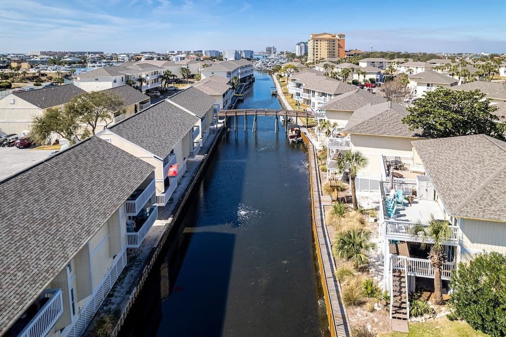 Sandpiper Cove 9230 2 Bedroom Condo by RedAwning