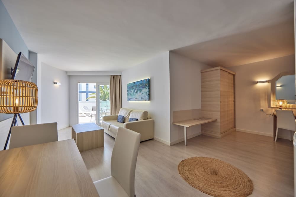 Tomir Portals Suites - Adults Only (+16)