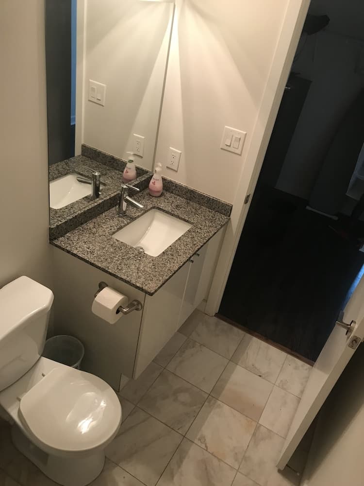 The Pinnacle Boutique Suites