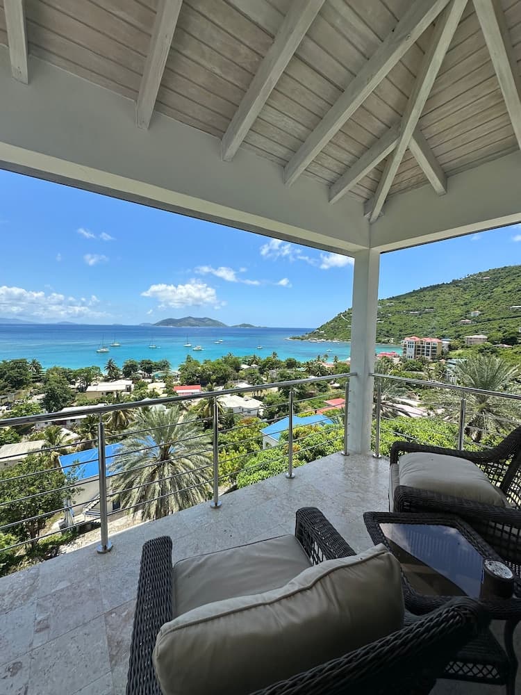 Coconut Breeze Villas